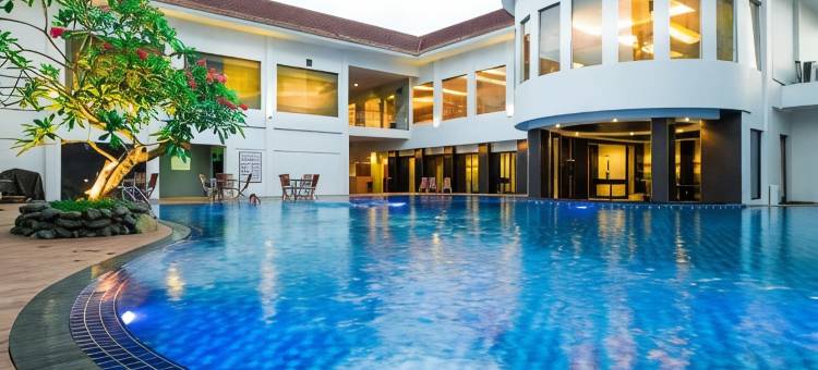 Rattan Inn Hotel图片