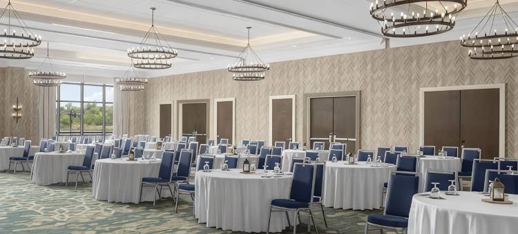 威尔明顿河滨希尔顿大使套房酒店(Embassy Suites by Hilton Wilmington Riverfront)图片