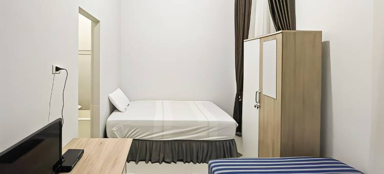 安妮莎伊斯兰民宿红门酒店(An Nisa Homestay Syariah Mitra RedDoorz)图片