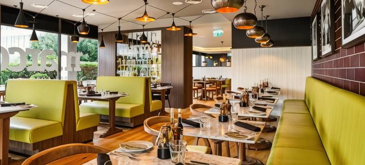 Holiday Inn 米尔顿凯因斯(Holiday Inn Milton Keynes - Central)图片