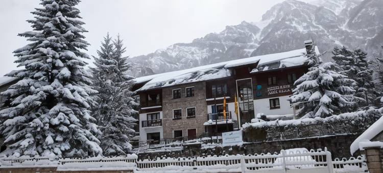 里尔阿娜耶特Spa酒店(Hotel & Spa Real Villa Anayet)图片