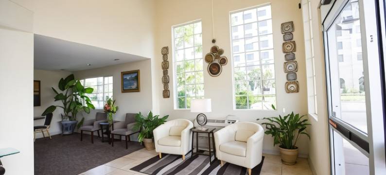 阿纳海姆皇后旅馆(Queens Inn Anaheim)图片