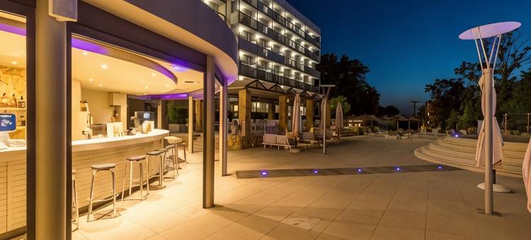 阿瑞提大酒店(Ariti Grand Hotel)图片