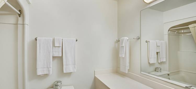 路易斯安那爱伦港 - 巴顿鲁治 I-10 公路 6 号开放式客房酒店(Studio 6 Port Allen, la - Baton Rouge I-10)图片