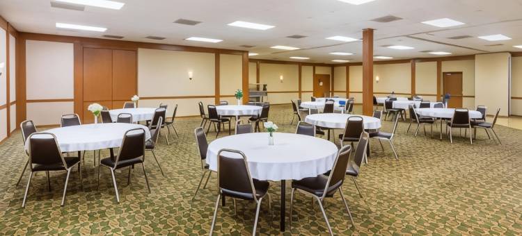 摩根堡温德姆呗盟酒店(Baymont by Wyndham Fort Morgan)图片