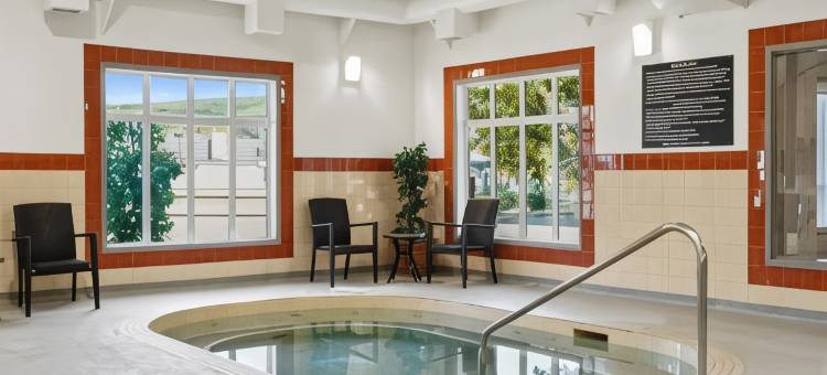 德兰姆黑勒温德姆华美达套房酒店(Ramada by Wyndham Drumheller Hotel & Suites)图片