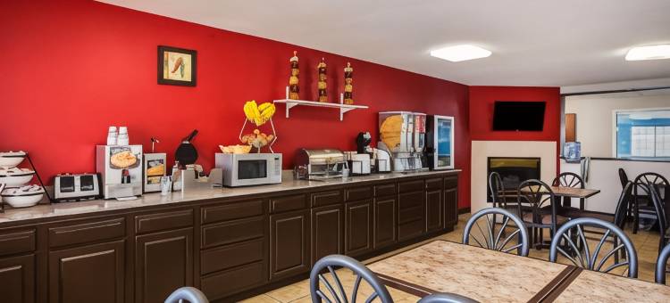 苏福尔斯温德姆华美达酒店(Ramada by Wyndham Sioux Falls)图片