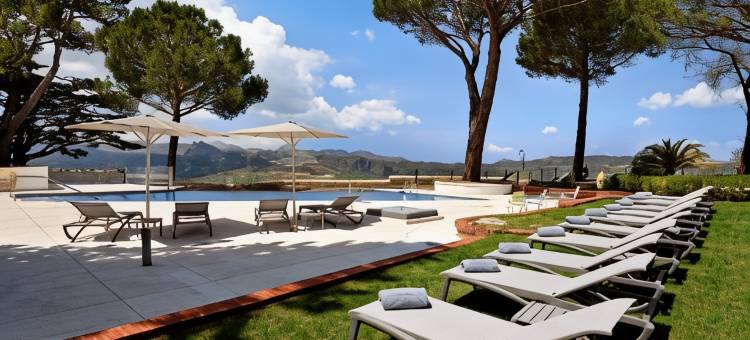 加泰罗尼亚伦达雷纳维多利亚酒店(Catalonia Reina Victoria)图片