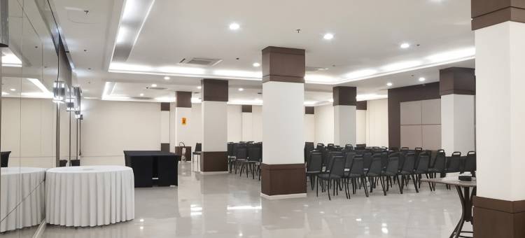 阿雷格里港酒店 - 卡洛葛摩大道 - 邻近美国领事馆(Master Porto Alegre Hotel - Av Carlos Gomes, Próximo ao Consulado Americano)图片