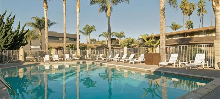 本图拉贝斯特韦斯特优质酒店(Best Western Plus Inn of Ventura)图片