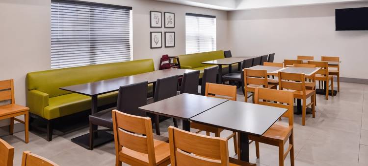 卡尔森列克星敦公园乡村宾馆加套房(Country Inn & Suites by Radisson, Tinley Park, IL)图片