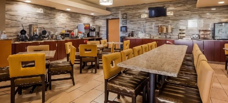 沃基肖大贝斯特韦斯特酒店(Best Western Waukesha Grand)图片