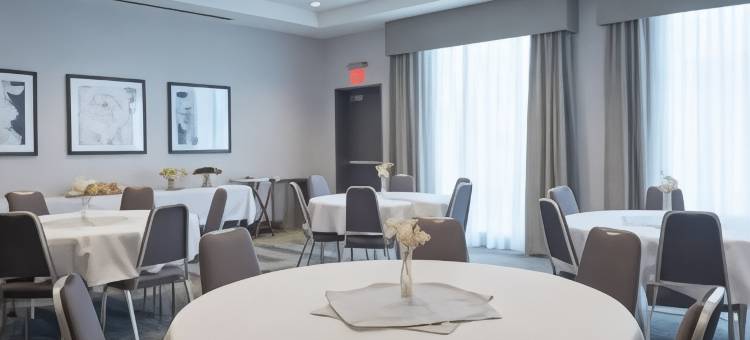 科宁市中心希尔顿花园酒店(Hilton Garden Inn Corning Downtown)图片