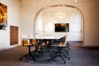 Elite Stora Hotellet Örebro - Bãi đậu xe
