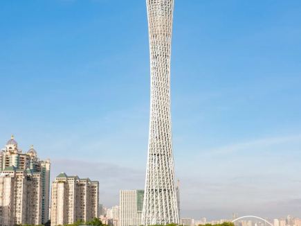 廣州塔濱水大台階和黃埔涌橋開放