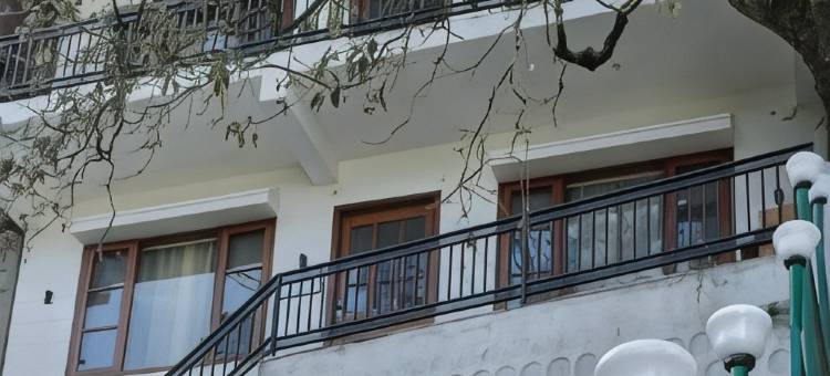 萨林斯州边米斯特维尔(Sarins 'Mistville' 4BHK Villa Mall Road)图片