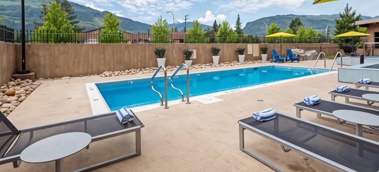 雷夫尔斯托克贝斯特韦斯特优质酒店(Best Western Plus Revelstoke)图片