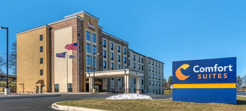 哈里斯堡西坎普希尔舒适套房酒店(Comfort Suites Camp Hill-Harrisburg West)图片