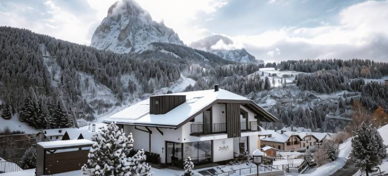 Anna Lodges Dolomites图片