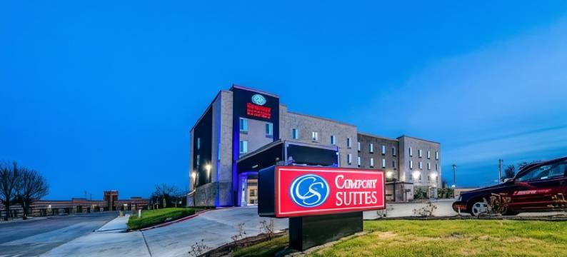 大草原城阿灵顿北部舒适套房酒店(Comfort Suites Grand Prairie - Arlington North)图片