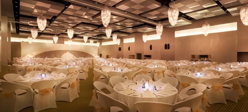 阿德吉奥阿尔布斯坦阿布扎比酒店(Aparthotel Adagio Abu Dhabi Al Bustan)图片