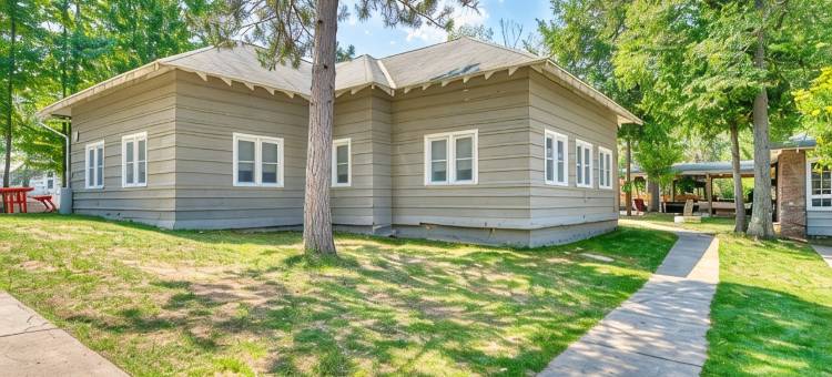 WOW Huge Catfish Lake Home 13br 5ba, Sleeps 26, Eag River Chain/weddings/events图片