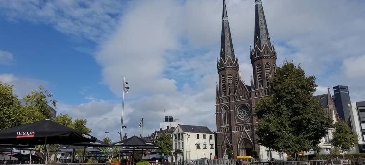 蒂尔堡凡德瓦克酒店(Van der Valk Hotel Tilburg)图片