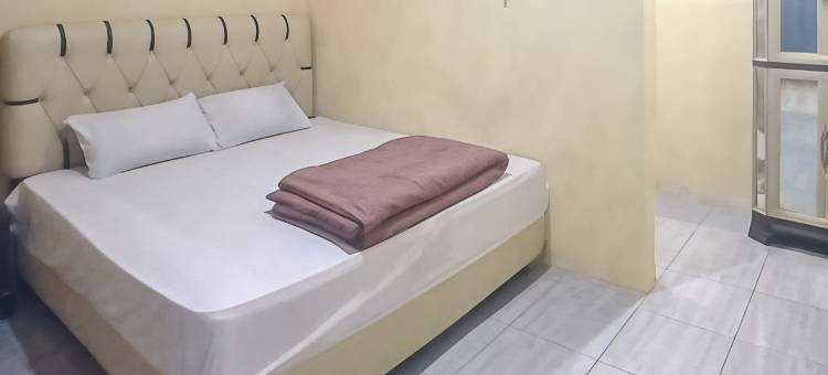 O酒店 艾娜科斯特伊斯兰(Ayna Syariah Mitra RedDoorz Indramayu)图片