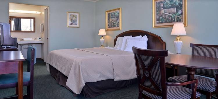 兰伯顿北卡温德姆速8酒店(Super 8 by Wyndham Lumberton NC)图片