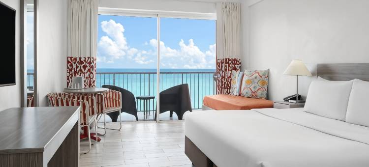 Grand Decameron Cornwall Beach，一个全包的商标度假村(Grand Decameron Cornwall Beach, A Trademark All Inclusive)图片