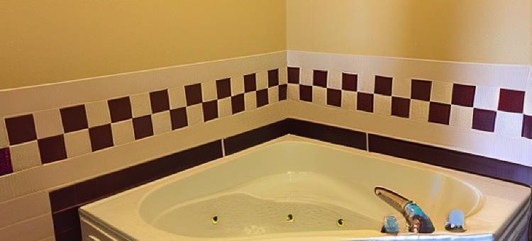 马丁斯维尔温德姆速8酒店(Super 8 by Wyndham Martinsville)图片