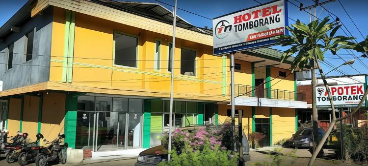 OYO 93411教法酒店托博朗(OYO 93411 Syariah Hotel Tomborang)图片