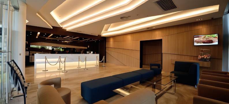 金湾酒店(Goldenbay Hotel)图片
