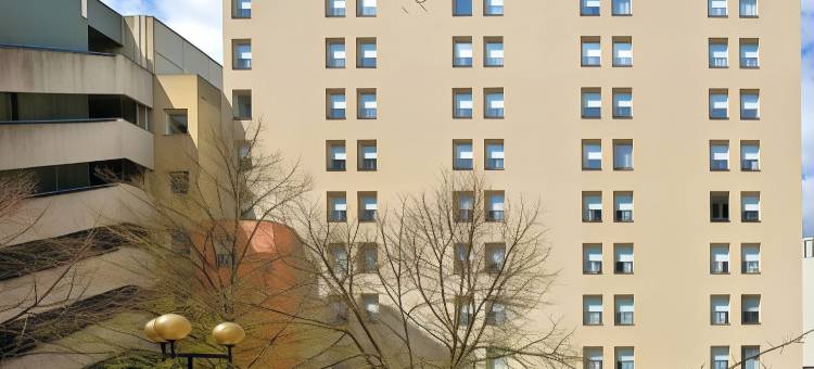 B&B 里昂卡吕埃国际城酒店(B&B Hotel Lyon Caluire Cité Internationale)图片