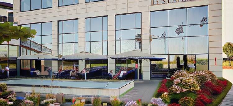 蒂尔凡德瓦克酒店(Van der Valk Hotel Tiel)图片