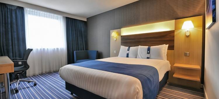 利城智选假日酒店 - 体育村(Holiday Inn Express Leigh - Sports Village)图片
