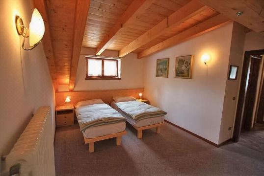 Cesa Roseda Hotel Overview