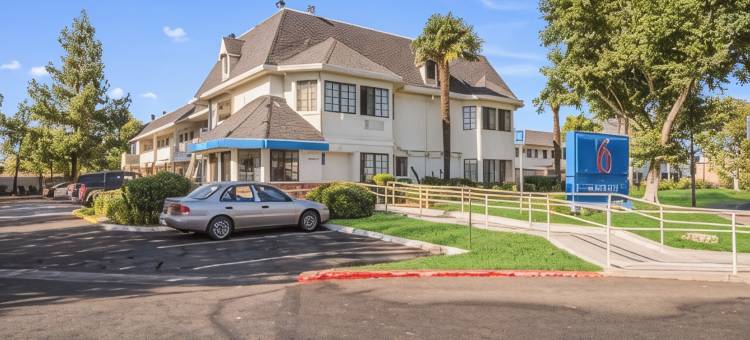 北费尔菲尔德6号汽车旅馆(Motel 6 Fairfield, CA - North)图片
