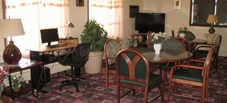 利奇菲尔德骑士酒店(Knights Inn Litchfield)图片