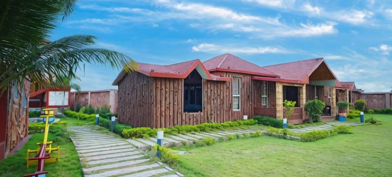 加拉纳度假村(Gharana Resort)图片