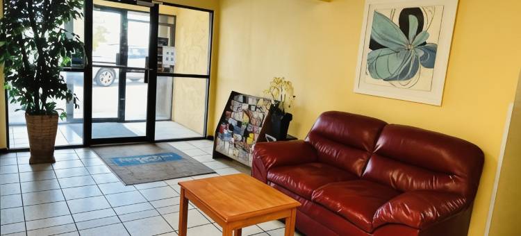 温斯洛I-40罗德威酒店(Rodeway Inn Winslow I-40)图片