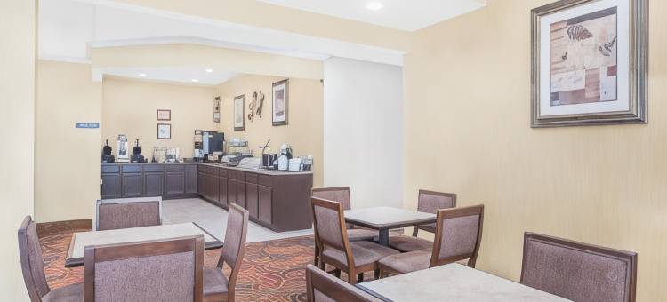 阿兰瑟斯帕斯-科珀斯克里斯蒂麦客达套房酒店(Microtel Inn & Suites by Wyndham Aransas Pass/Corpus Christi)图片