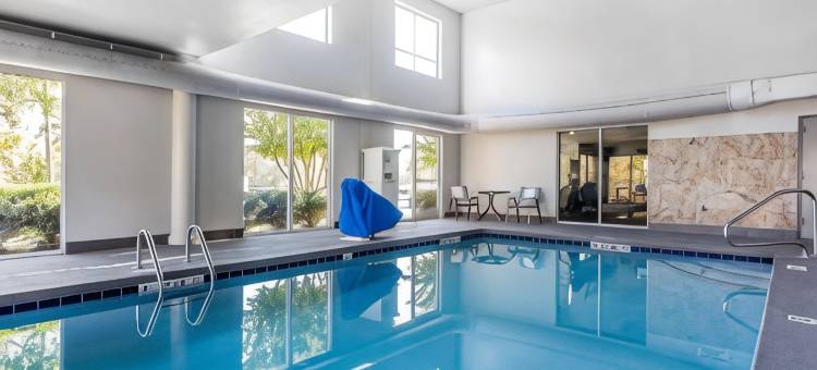 凯艺套房酒店-派恩维尔夏洛特(Quality Suites Pineville - Charlotte)图片