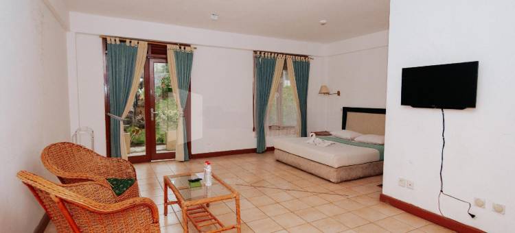 红伙伴普卡克绿谷别墅(Villa Green Valley Puncak RedPartner)图片