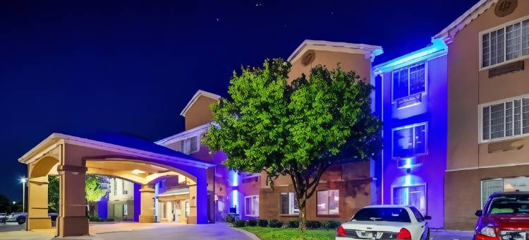 卡廷马贝斯特韦斯特优质套房酒店(Best Western Plus Cutting Horse Inn  Suites)图片