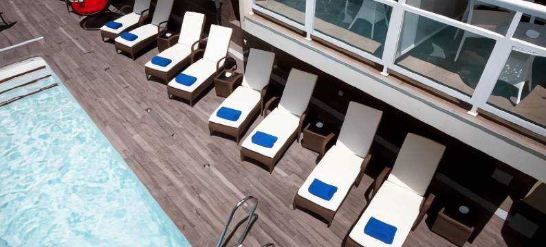 梦之月托雷莫里斯- 推荐成人(Moon Dreams Torremolinos - Adults Recommended)图片