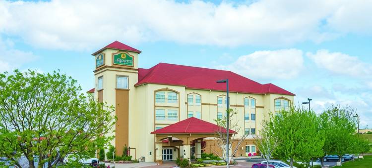 俄克拉荷马城穆尔拉昆塔温德姆套房酒店(La Quinta Inn & Suites by Wyndham Oklahoma City - Moore)图片