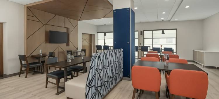 哈蒂斯堡西大学区洲际智选假日酒店(Holiday Inn Express HATTIESBURG WEST – UNIV AREA by IHG)图片