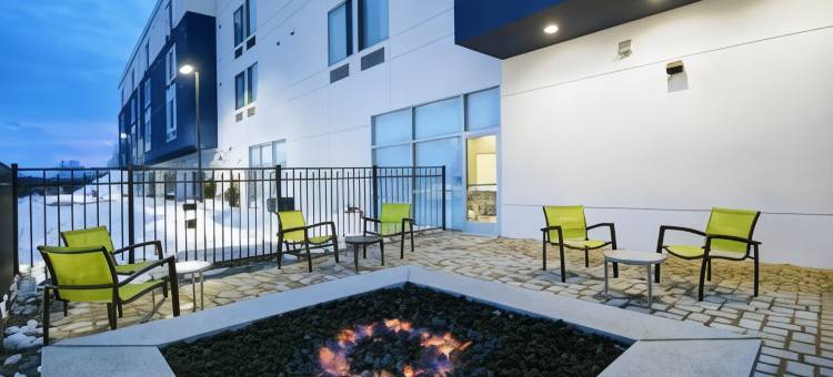 哈特福德克伦威尔SpringHill Suites酒店(SpringHill Suites Hartford Cromwell)图片