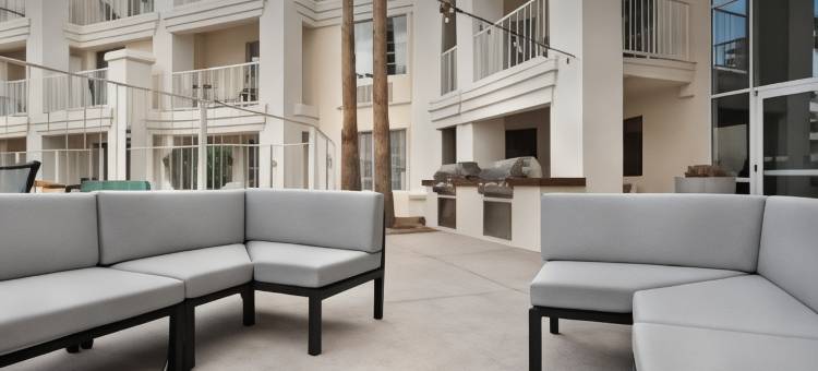希尔顿惠庭套房酒店-斯科特斯德老城区(Home2 Suites by Hilton Scottsdale Old Town)图片